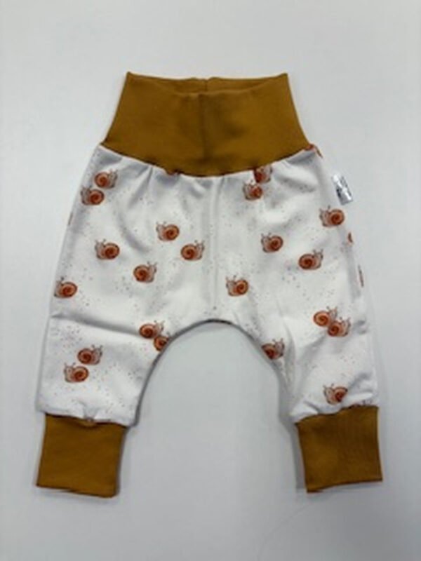 Dětské kalhoty s motivem šneků