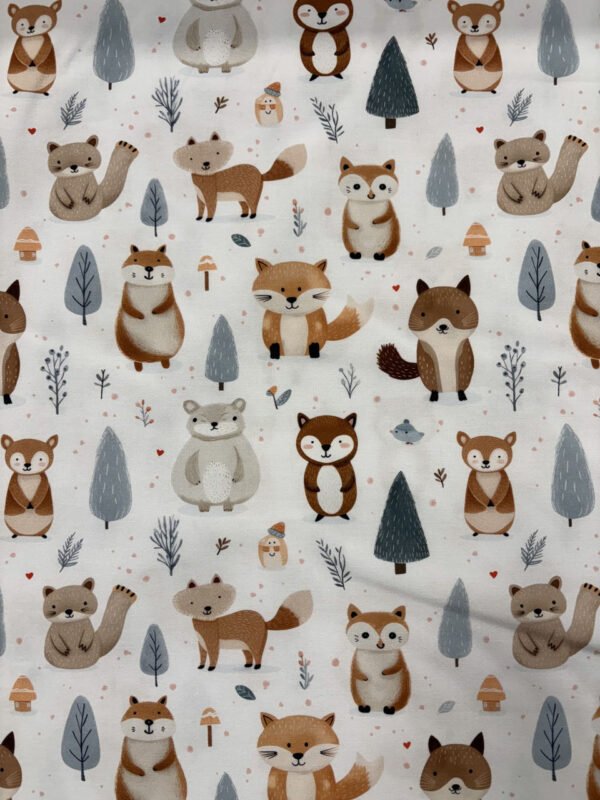 Roztomilé lesní zvířátka na bílém pozadí.